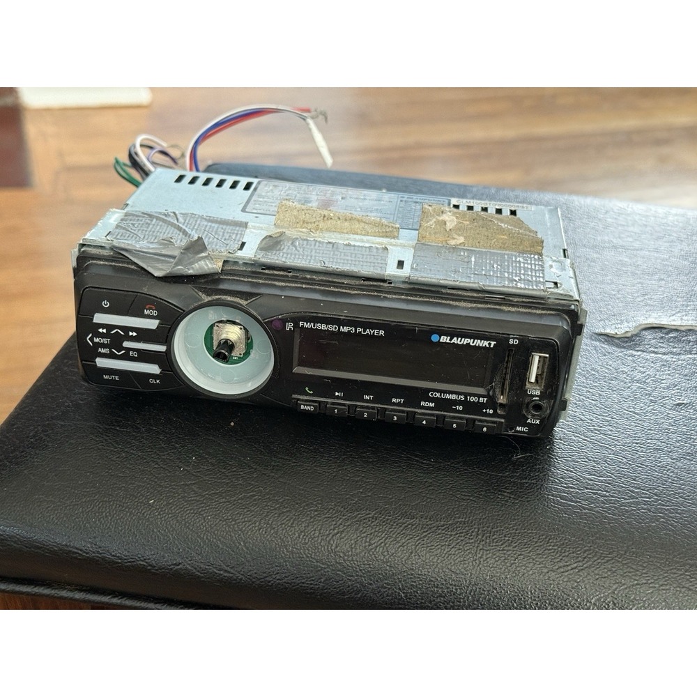 Blaupunkt receiver mp3 and FM columbus 100 BT, Missing Volume Knob, Works